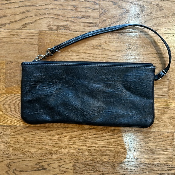 XOXO clutch - gently used - Picture 2 of 3